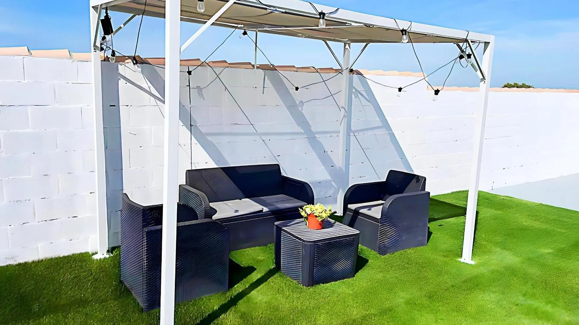Bungalow Con Jacuzzi, Piscina Y Bbq Para Familias Y Parejas En Chiclana - Es-180-278 Chiclana de la Frontera 0*,  Spain